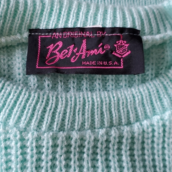 Vintage Teal Sweater with Stripes - Picture 6 of 11